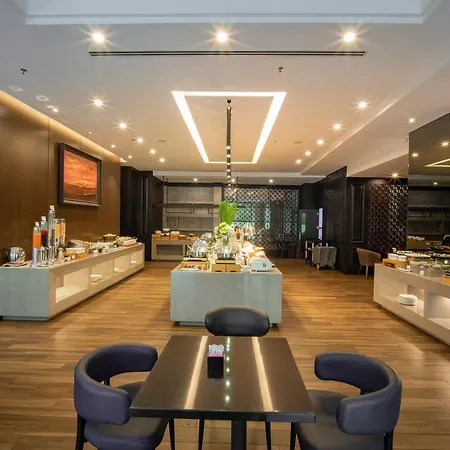 Nhat Ha L’Opera Hotel-2